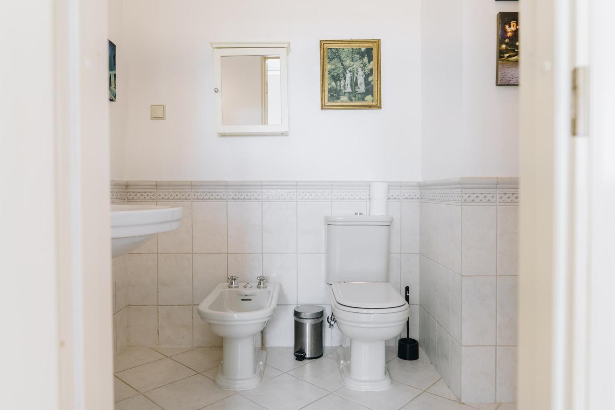 Dream Stay - Art Gallery Family Apartment With 2 Bathrooms Tallinn Bagian luar foto