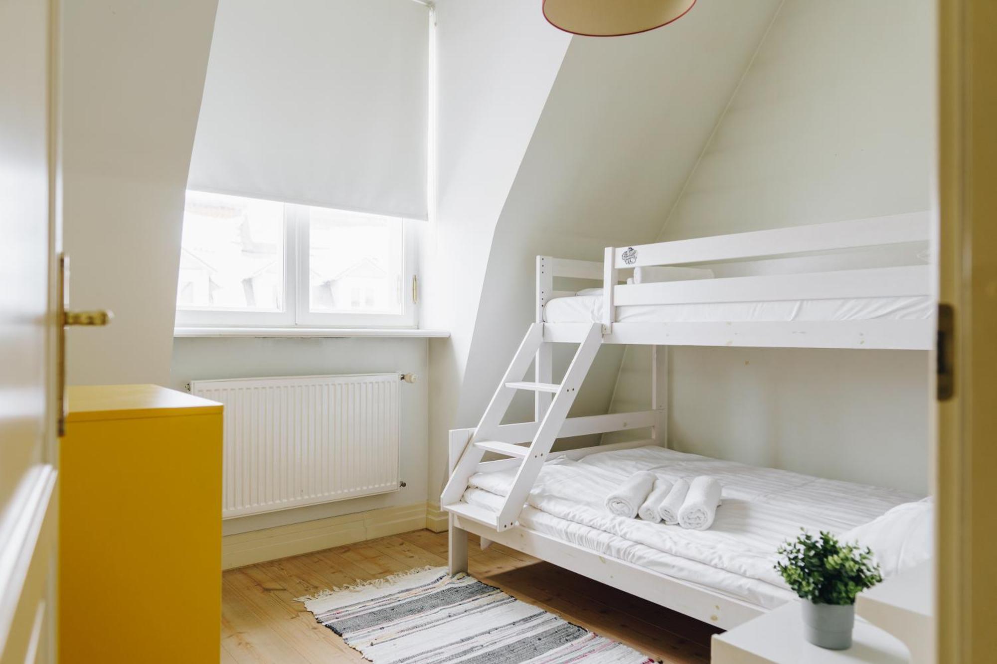 Dream Stay - Art Gallery Family Apartment With 2 Bathrooms Tallinn Bagian luar foto